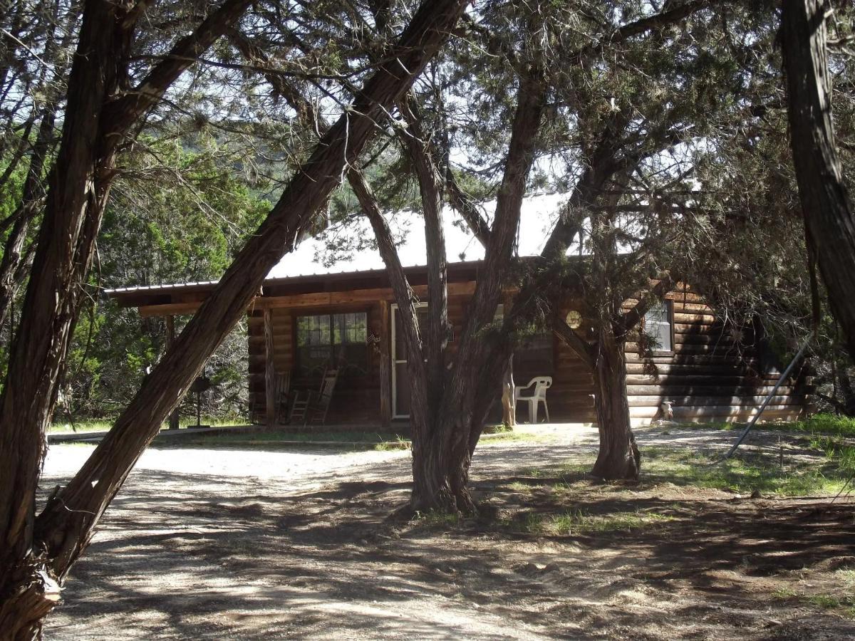 A Peace Of Heaven Cabins And Rv Vanderpool Екстер'єр фото
