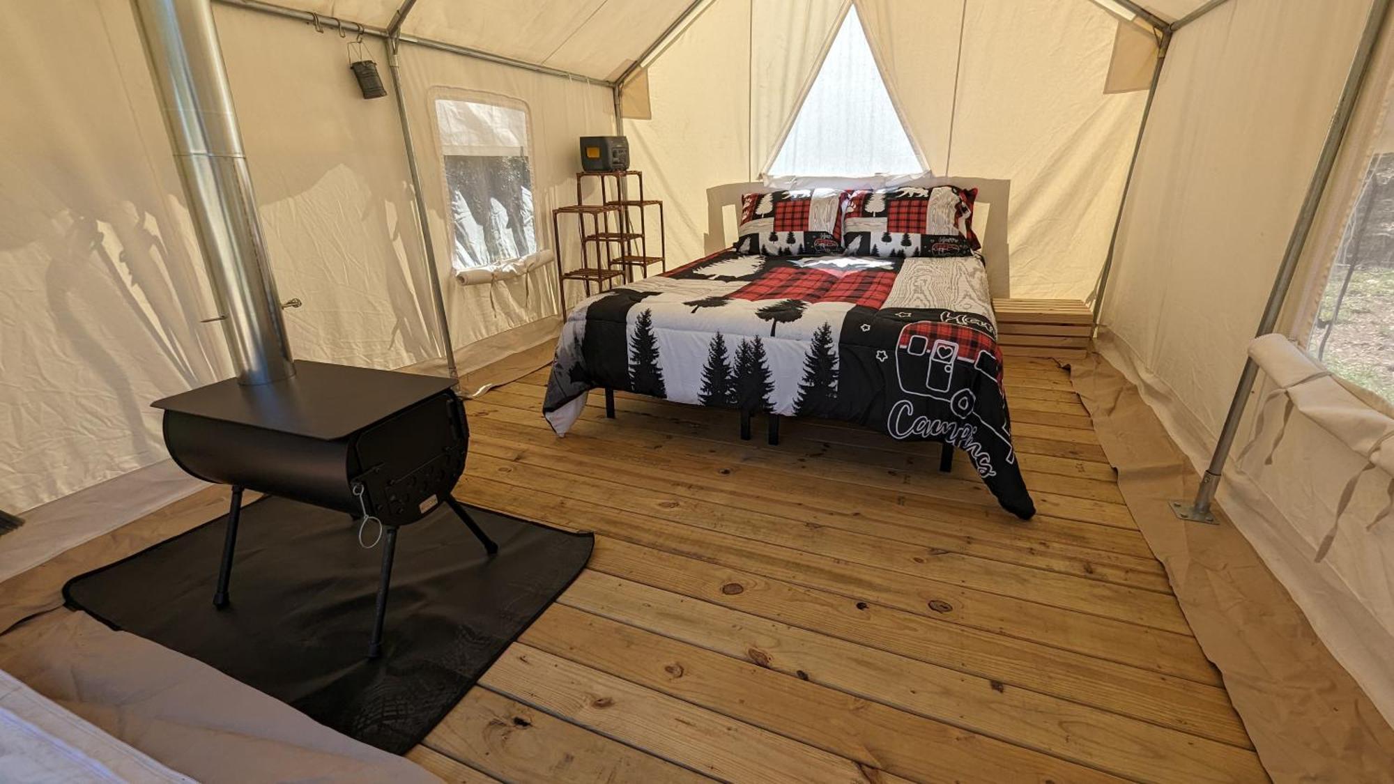 A Peace Of Heaven Cabins And Rv Vanderpool Екстер'єр фото