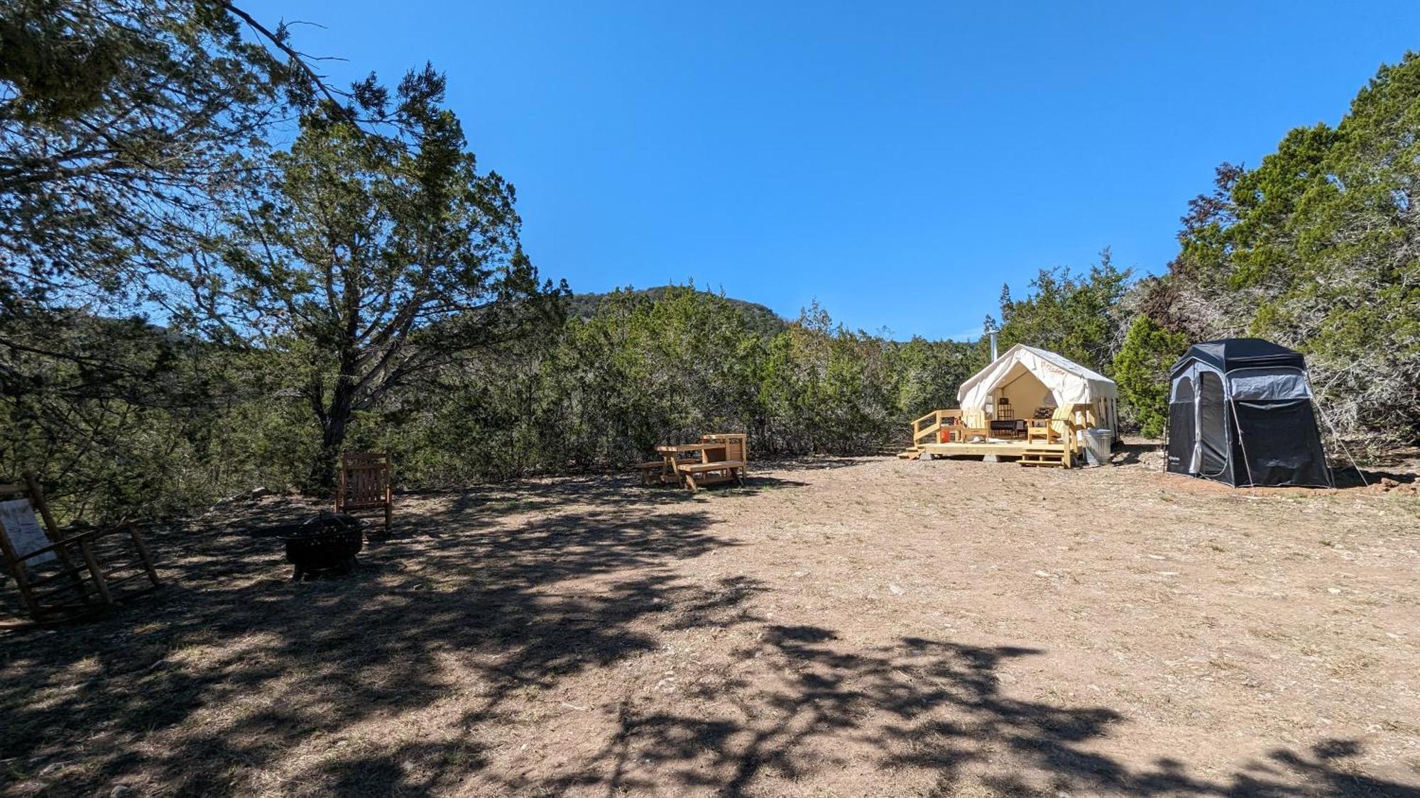 A Peace Of Heaven Cabins And Rv Vanderpool Екстер'єр фото