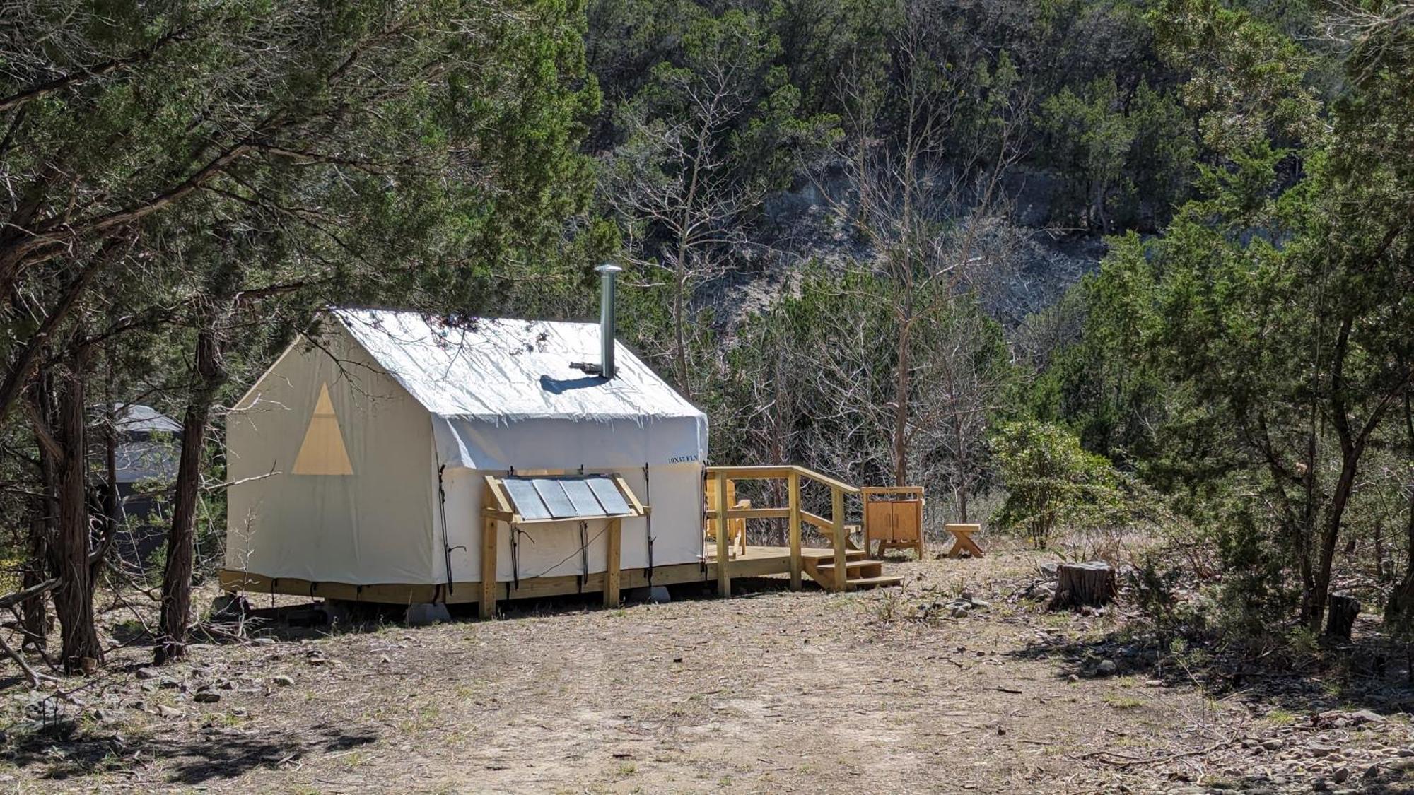 A Peace Of Heaven Cabins And Rv Vanderpool Екстер'єр фото